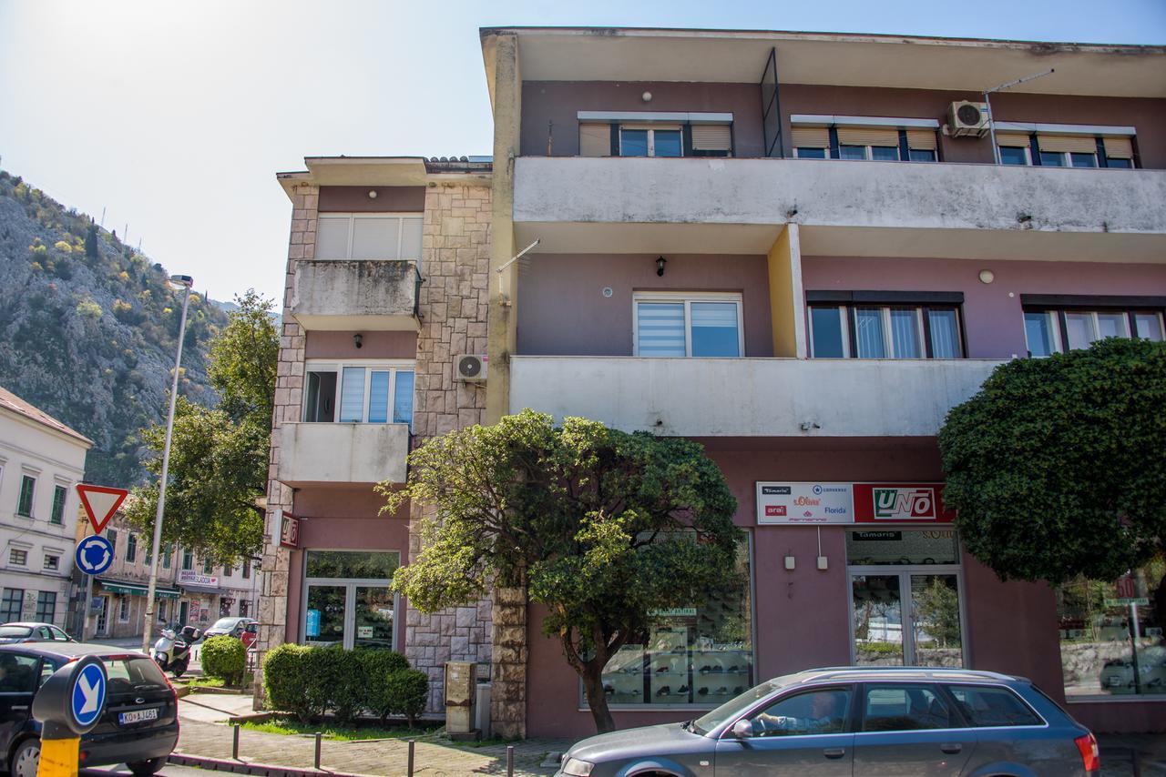 Apartman Dijana Kotor Ngoại thất bức ảnh